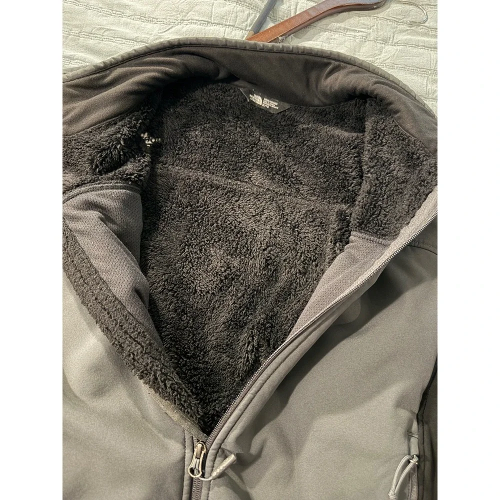 The North Face WindWall Fleece Lined Softshell Jacket Mens XL GreyBlack Full Zip